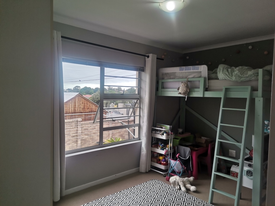 To Let 3 Bedroom Property for Rent in Lovemore Heights Estate Eastern Cape